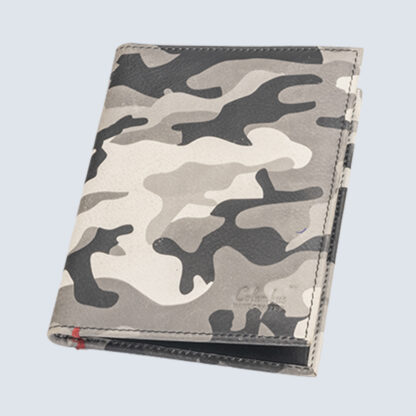 X 7037-MEN’S PASSPORT WALLET X 7037-MEN’S PASSPORT WALLET