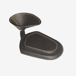 X 1120 - LEATHER PIPE STAND X 1120 - LEATHER PIPE STAND